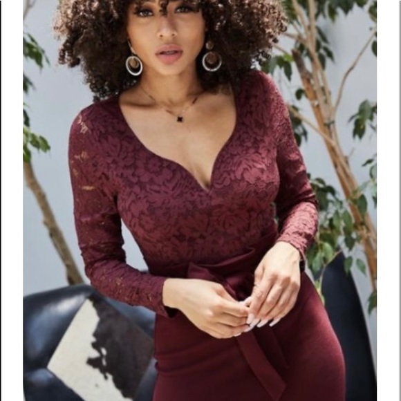 Lace Dress - Picture 1 of 3